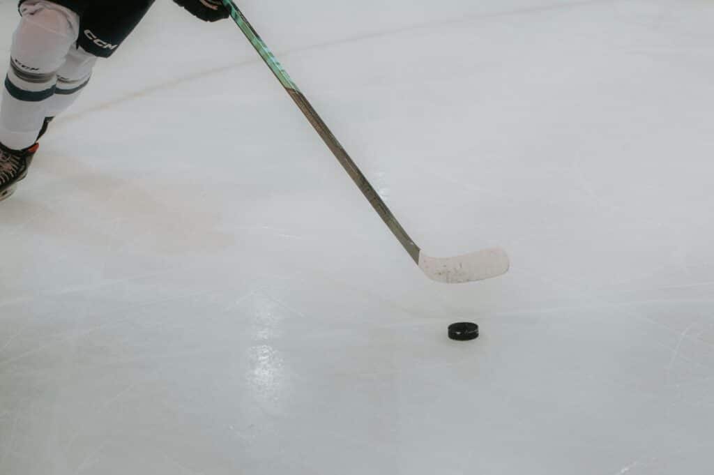 NHL-lupaus tuli SM-liigan nuorten finaaleihin – jälki oli järjetöntä NHL-lupaus tuli SM-liigan nuorten finaaleihin – jälki oli järjetöntä
