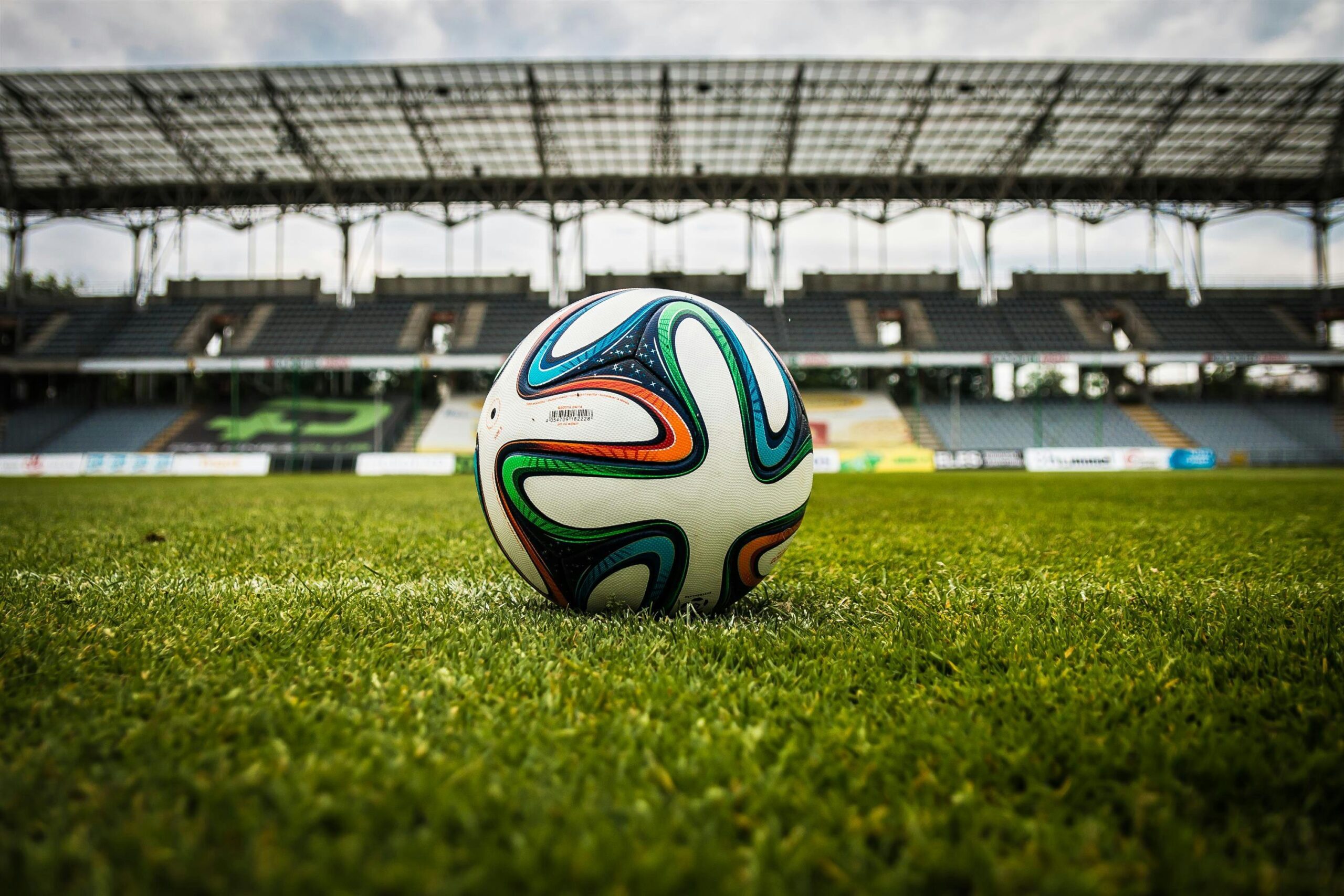 Fantastinen Lionel Messi dominoi – 1+5! Fantastinen Lionel Messi dominoi – 1+5!