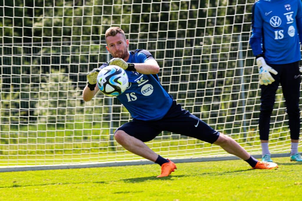 Saksalaismediat: Lukas Hradeckyn seura saa pitää menestysvalmentaja Xabi Alonson! Saksalaismediat: Lukas Hradeckyn seura saa pitää menestysvalmentaja Xabi Alonson!