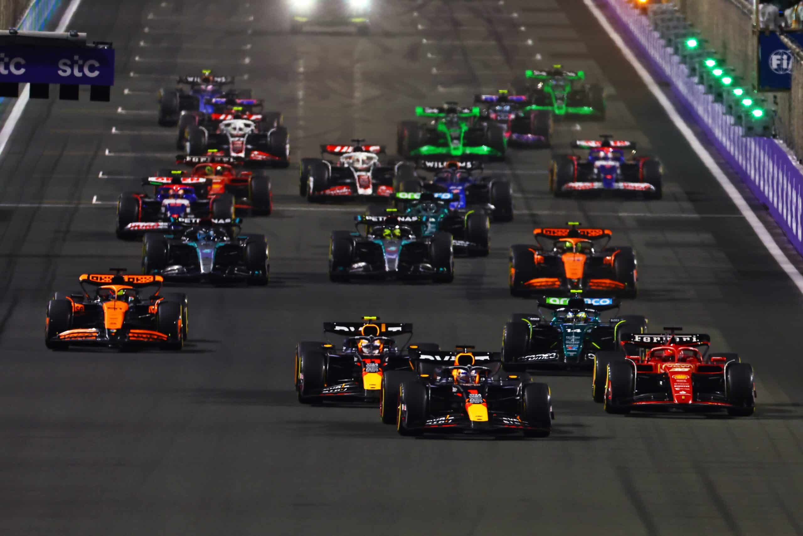 F1: Oscar Piastri voitti Budapestissa, kun käsky kävi – tiimiradioissa vilkasta F1: Oscar Piastri voitti Budapestissa, kun käsky kävi – tiimiradioissa vilkasta