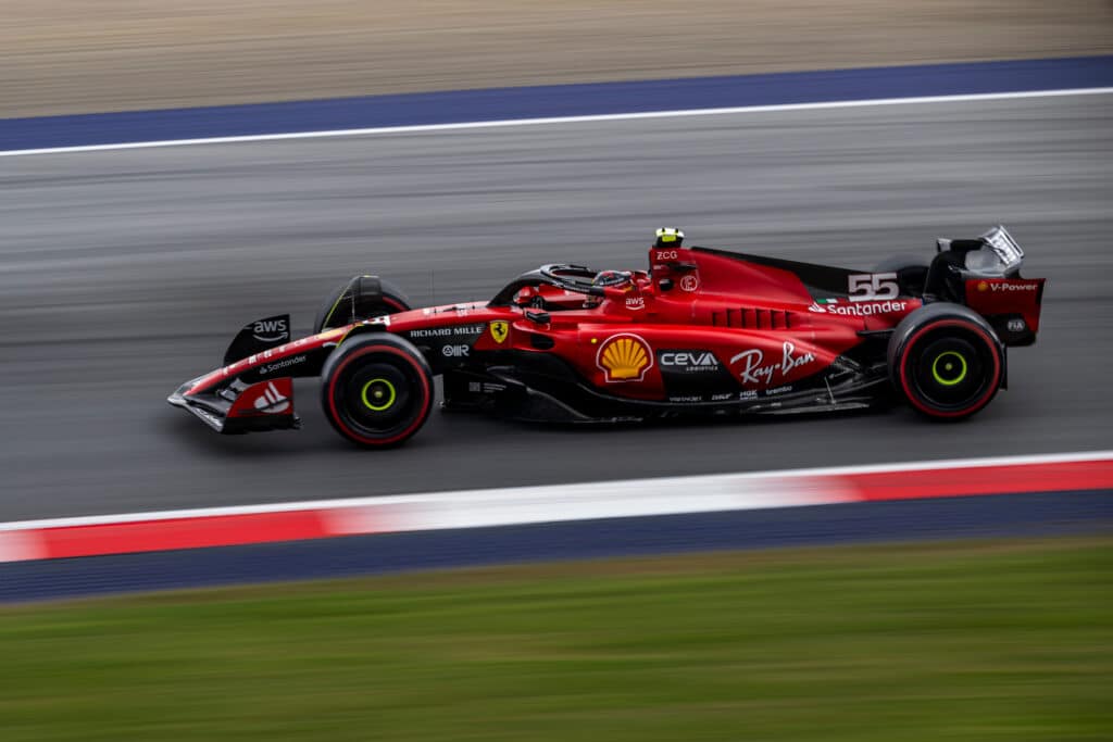 F1-talli Ferrari vahvisti merkittävän muutoksen – sopimus astuu voimaan heti F1-talli Ferrari vahvisti merkittävän muutoksen – sopimus astuu voimaan heti