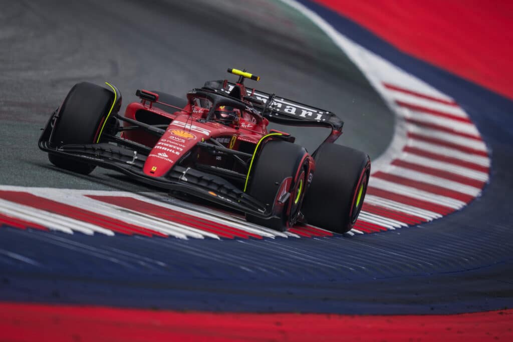 Formula 1: Ferrari-kuski Carlos Sainz etsii töitä – ja todennäköisesti niitä löytää Formula 1: Ferrari-kuski Carlos Sainz etsii töitä – ja todennäköisesti niitä löytää