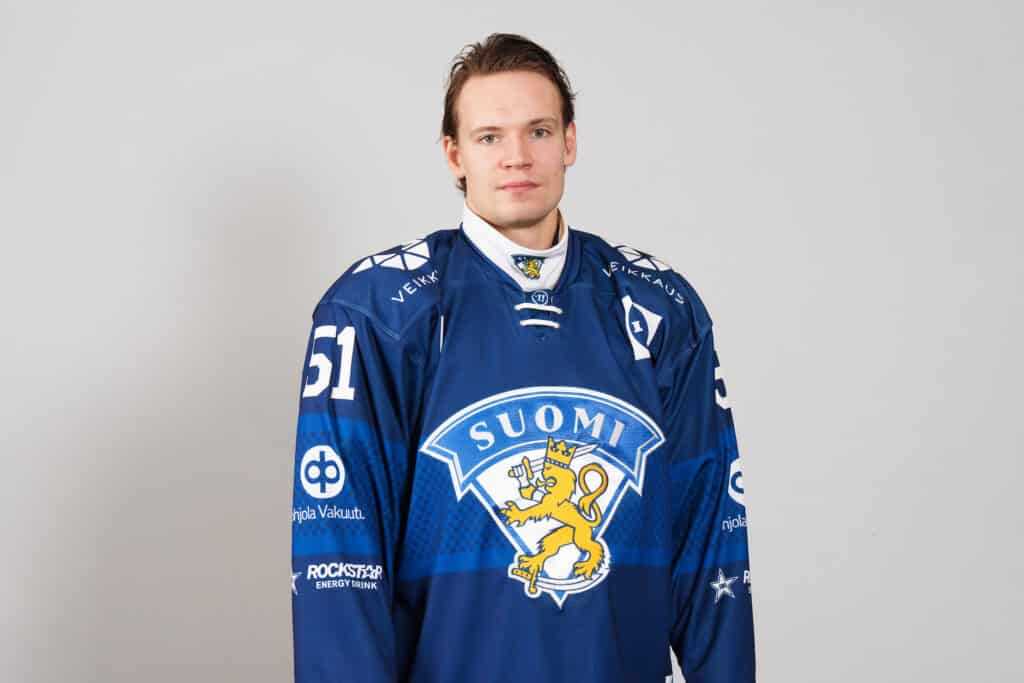 HIFK:n ovet käyvät – Juha Jääskä ja Johan Motin lähtevät HIFK:n ovet käyvät – Juha Jääskä ja Johan Motin lähtevät