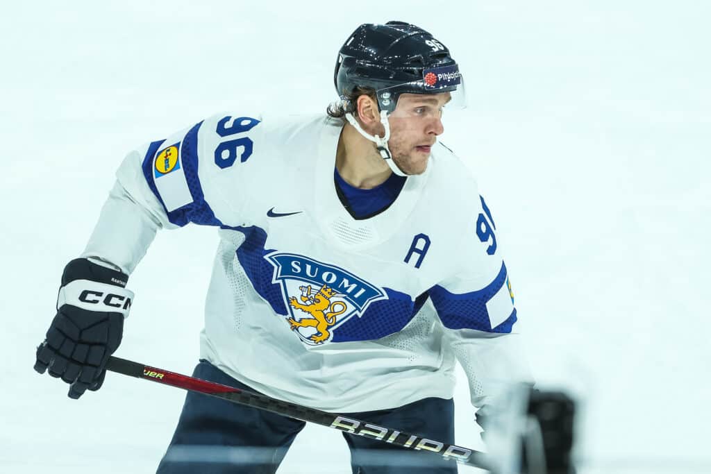 NHL: Suomalaisille todellinen tehokierros – Mikko Rantaselle hieno rajapyykki NHL: Suomalaisille todellinen tehokierros – Mikko Rantaselle hieno rajapyykki