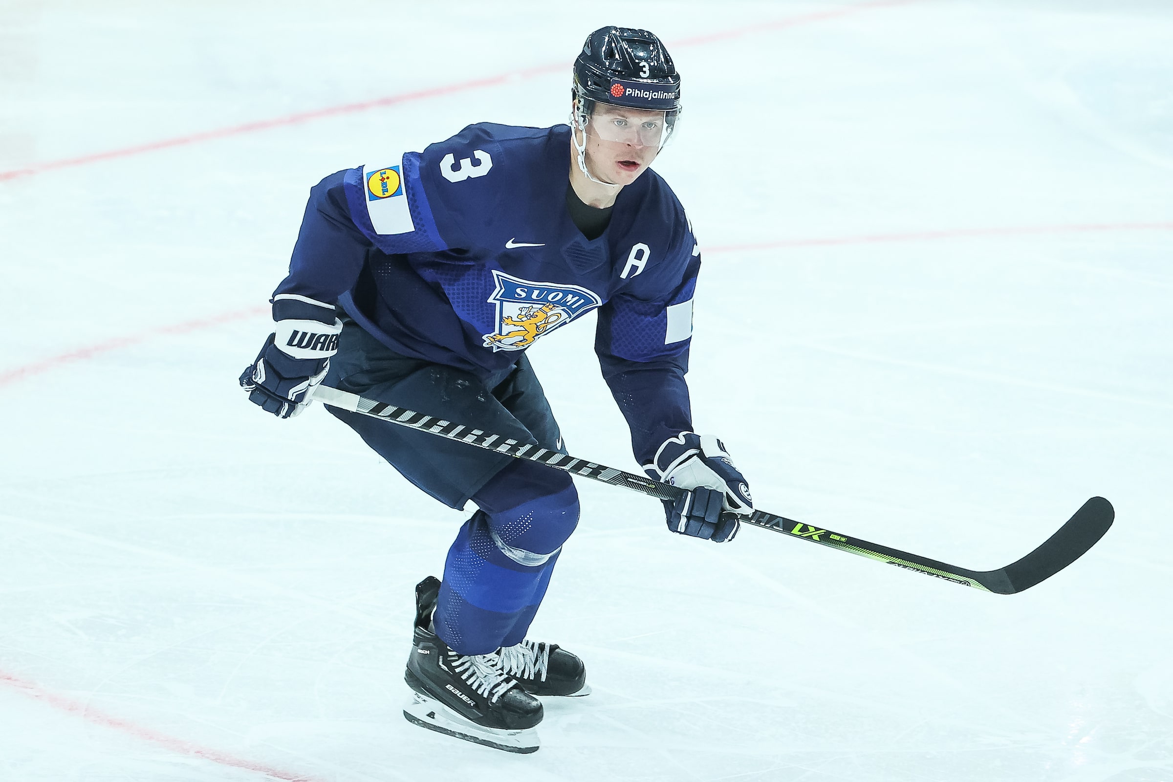 Olli Määttä ja Jesse Puljujärvi ensi viikolla Leijonien mukaan Olli Määttä ja Jesse Puljujärvi ensi viikolla Leijonien mukaan