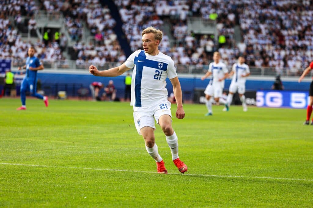Huuhkajat: Ilmari Niskanen jatkosopimukseen Huuhkajat: Ilmari Niskanen jatkosopimukseen