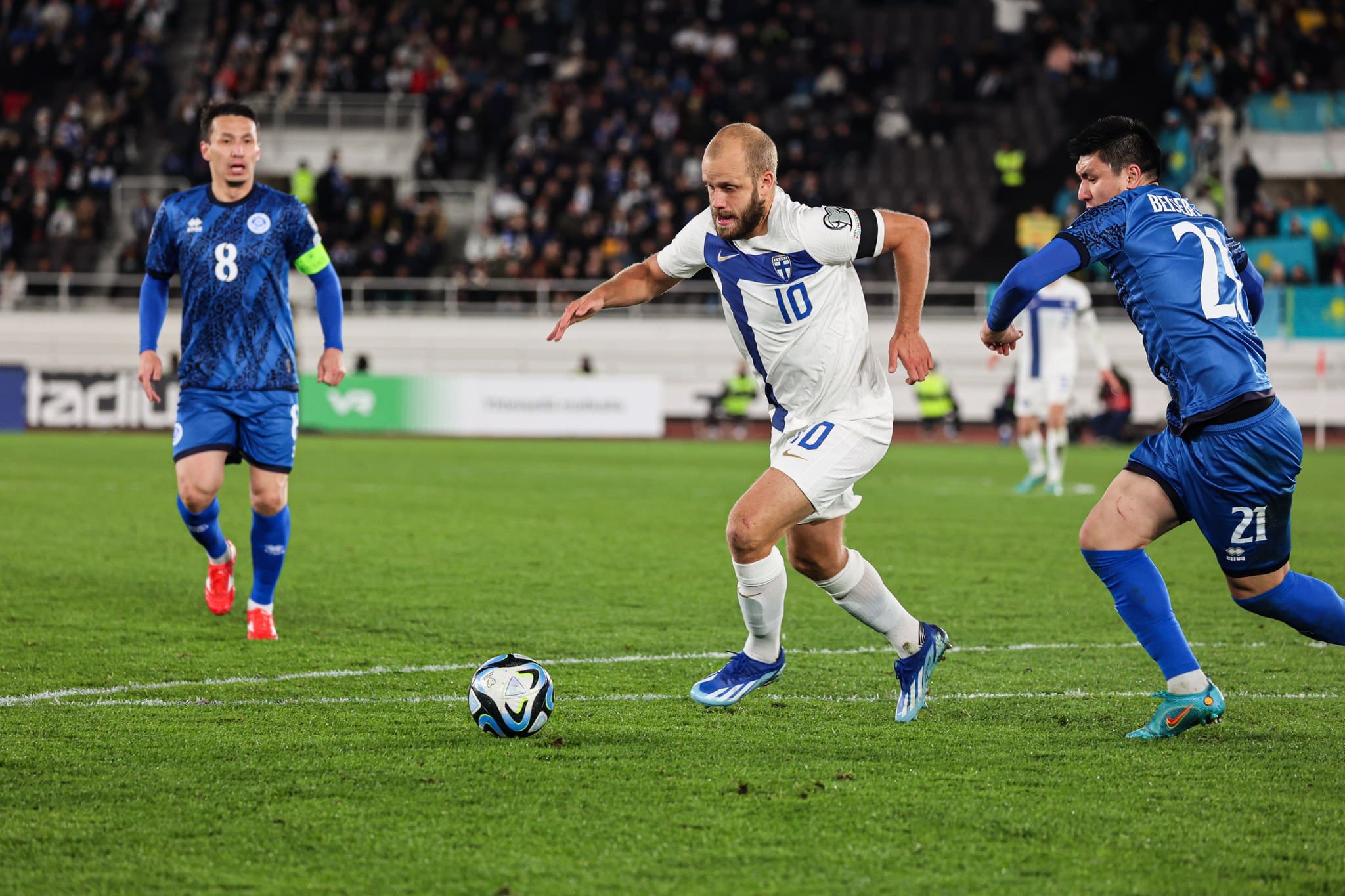 Teemu Pukki iski kaksi maalia - katso osumat videolta Teemu Pukki iski kaksi maalia – katso osumat videolta