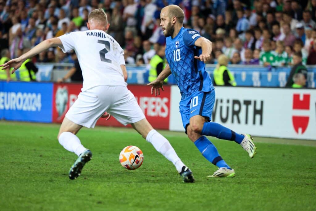 Walesista yksi hyväkin uutinen: Teemu Pukki jatkaa Huuhkajat-uraansa! Walesista yksi hyväkin uutinen: Teemu Pukki jatkaa Huuhkajat-uraansa!