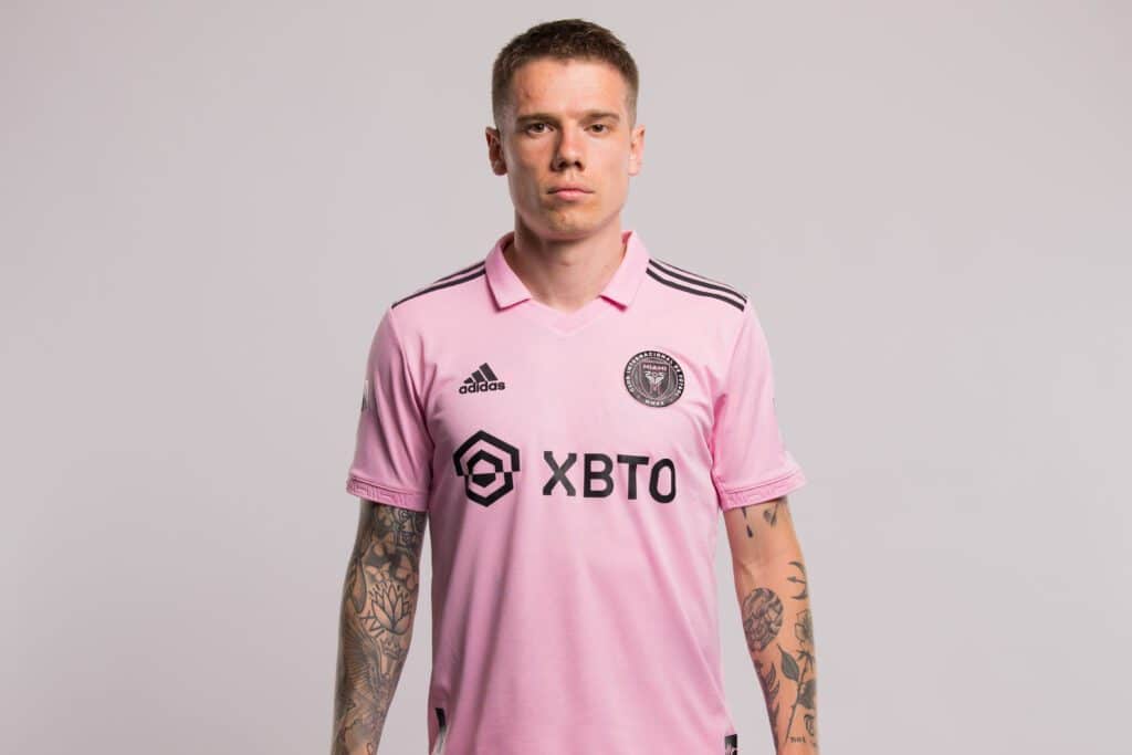 Huuhkajat: Robert Taylor julkaisi anteeksipyynnön Huuhkajat: Robert Taylor julkaisi anteeksipyynnön