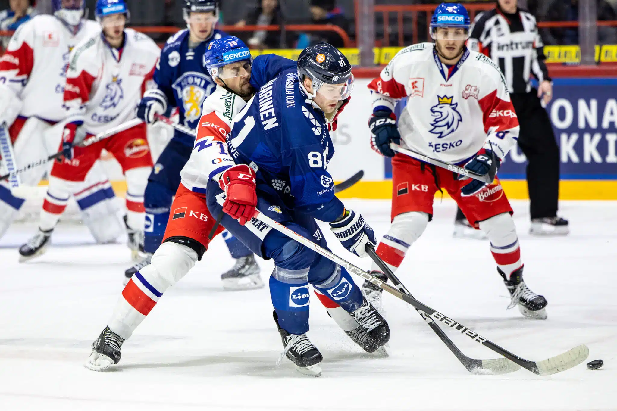 Supertähti saapui Prahaan – David Pastrnak jälleen yksi iso nimi seurattavaksi