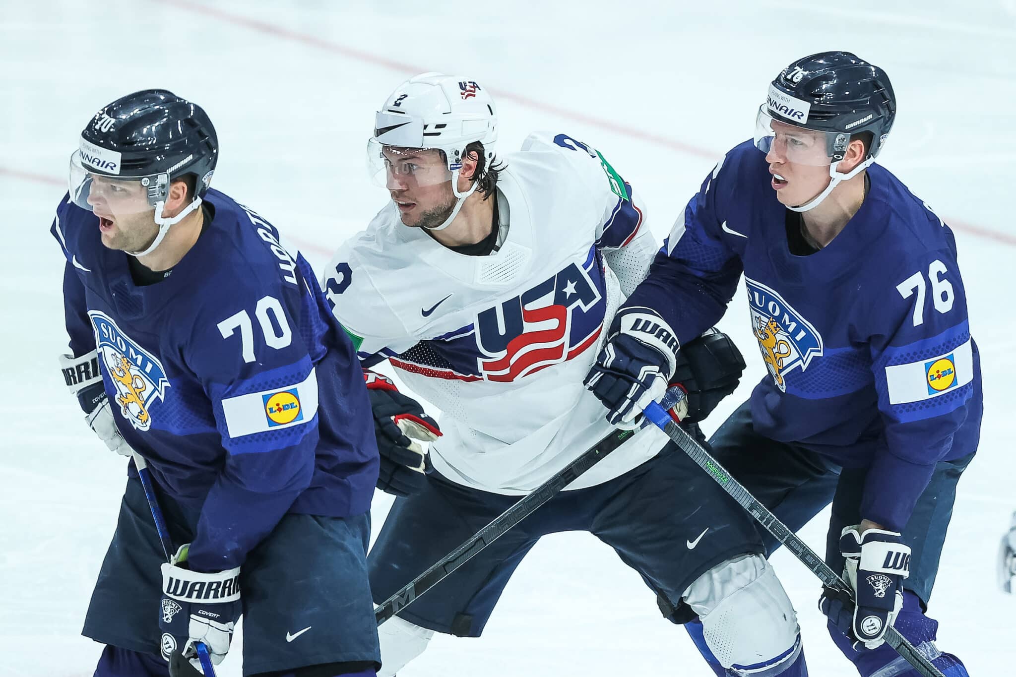 MM-jääkiekko: Brady Tkachuk iskussa – USA parantaa MM-jääkiekko: Brady Tkachuk iskussa – USA parantaa