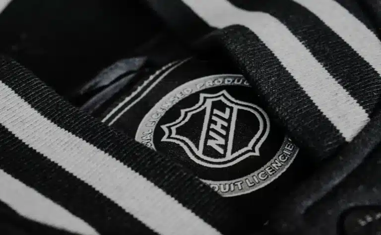 NHL: Connor McDavid nousi pistepörssin kärkeen