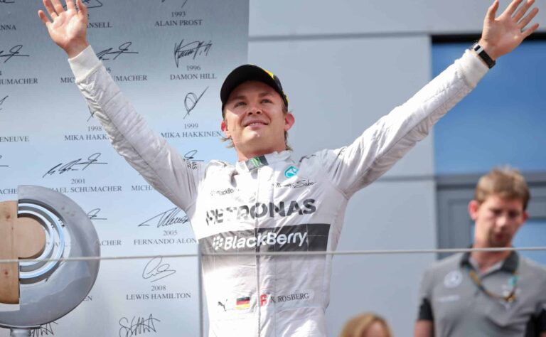 Formula 1: Nico Rosberg sanoi ”ei” sadalle miljoonalle – ”Olen tehnyt niin paljon rahaa” Formula 1: Nico Rosberg sanoi ”ei” sadalle miljoonalle – ”Olen tehnyt niin paljon rahaa”