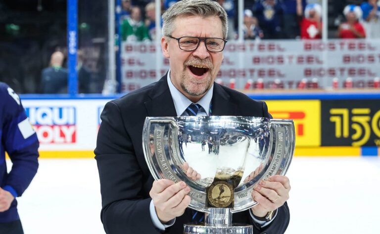 IS: Leijonille ikävä takaisku MM-kisoihin – Jukka Jalosen vaihtoehdot vähissä