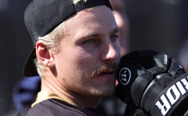 NHL: Roope Hintz saattaa palata kaukaloon ensi yönä NHL: Roope Hintz saattaa palata kaukaloon ensi yönä