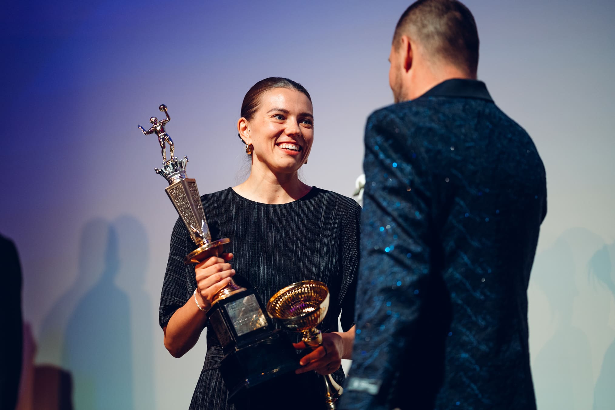 Lentopallon arvostettu Matsudaira Cup Kaisa Alangolle Lentopallon arvostettu Matsudaira Cup Kaisa Alangolle