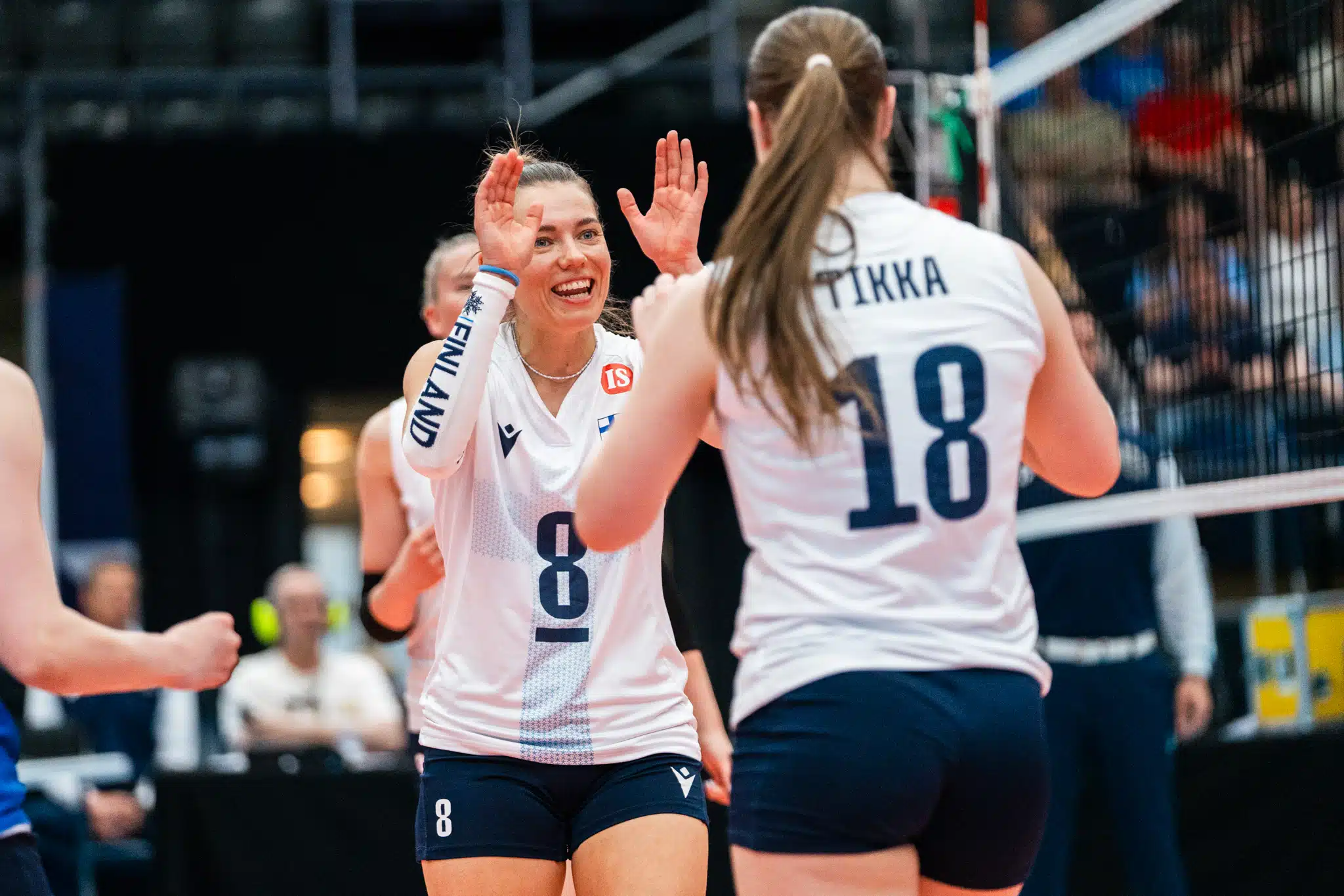 Suomen lentopallonaiset aloitti kesän murskavoitolla