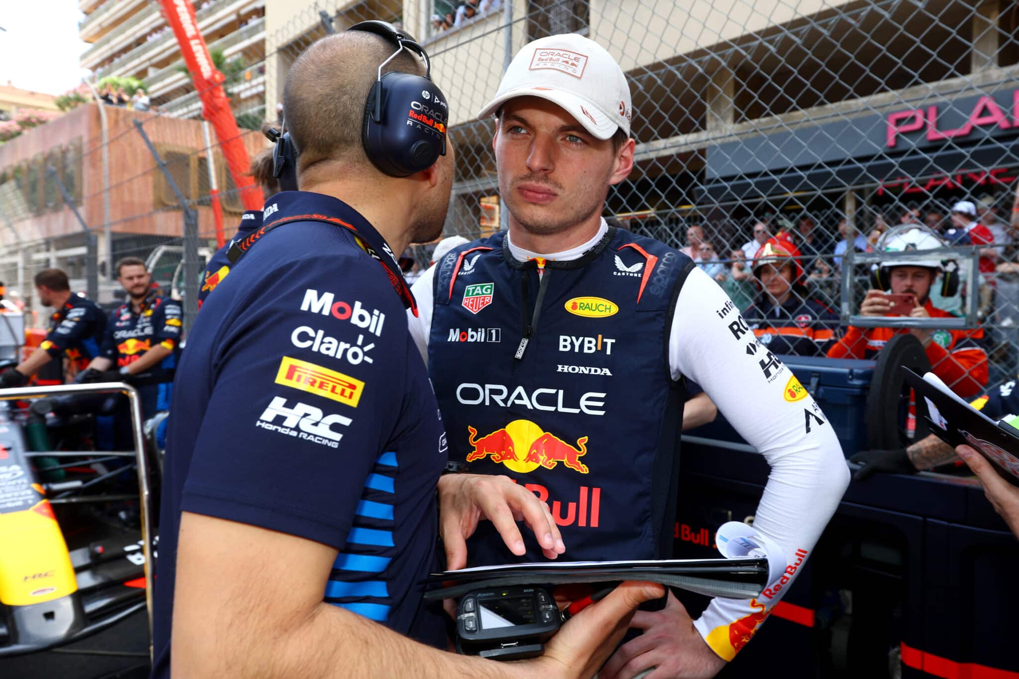 F1: Max Verstappen nappasi paalun – Valtteri Bottas hännillä F1: Max Verstappen nappasi paalun – Valtteri Bottas hännillä