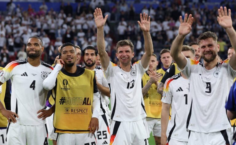 Saksalaislegenda Thomas Müller lopettaa – Die Mannschaft menetti yhden tähdistään Saksalaislegenda Thomas Müller lopettaa – Die Mannschaft menetti yhden tähdistään