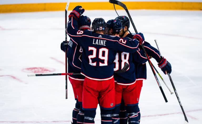 NHL: Columbus Blue Jackets kiinnitti nuoren venäläislaitahyökkääjänsä NHL: Columbus Blue Jackets kiinnitti nuoren venäläislaitahyökkääjänsä