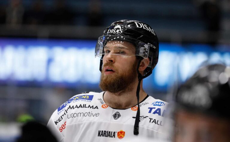 NHL:n siirtomarkkinoilla vilkasta – suomalaiset liikkuivat NHL:n siirtomarkkinoilla vilkasta – suomalaiset liikkuivat