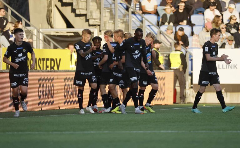 Veikkausliiga: KuPS väisti karikon Tammisaaressa – VPS löysi kadonneen voittovireen Veikkausliiga: KuPS väisti karikon Tammisaaressa – VPS löysi kadonneen voittovireen